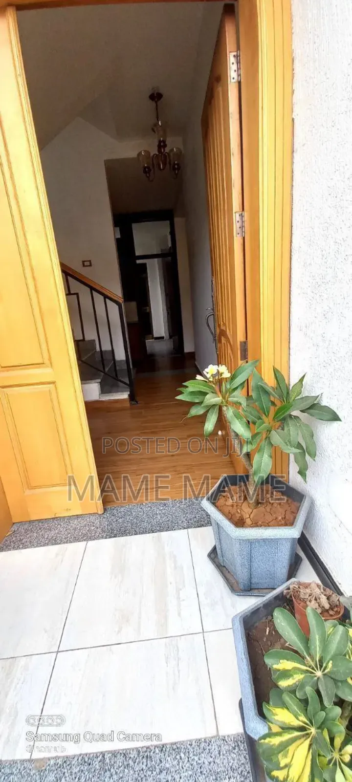 5bdrm House in Addis Abeba, Bole for sale