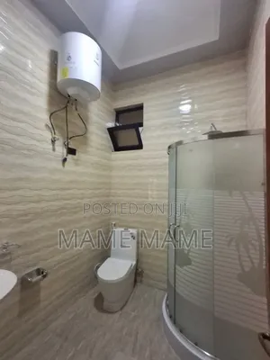 5bdrm House in Addis Abeba, Bole for sale