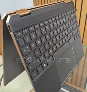 New Laptop HP Spectre 16GB Intel Core I7 SSD 1T