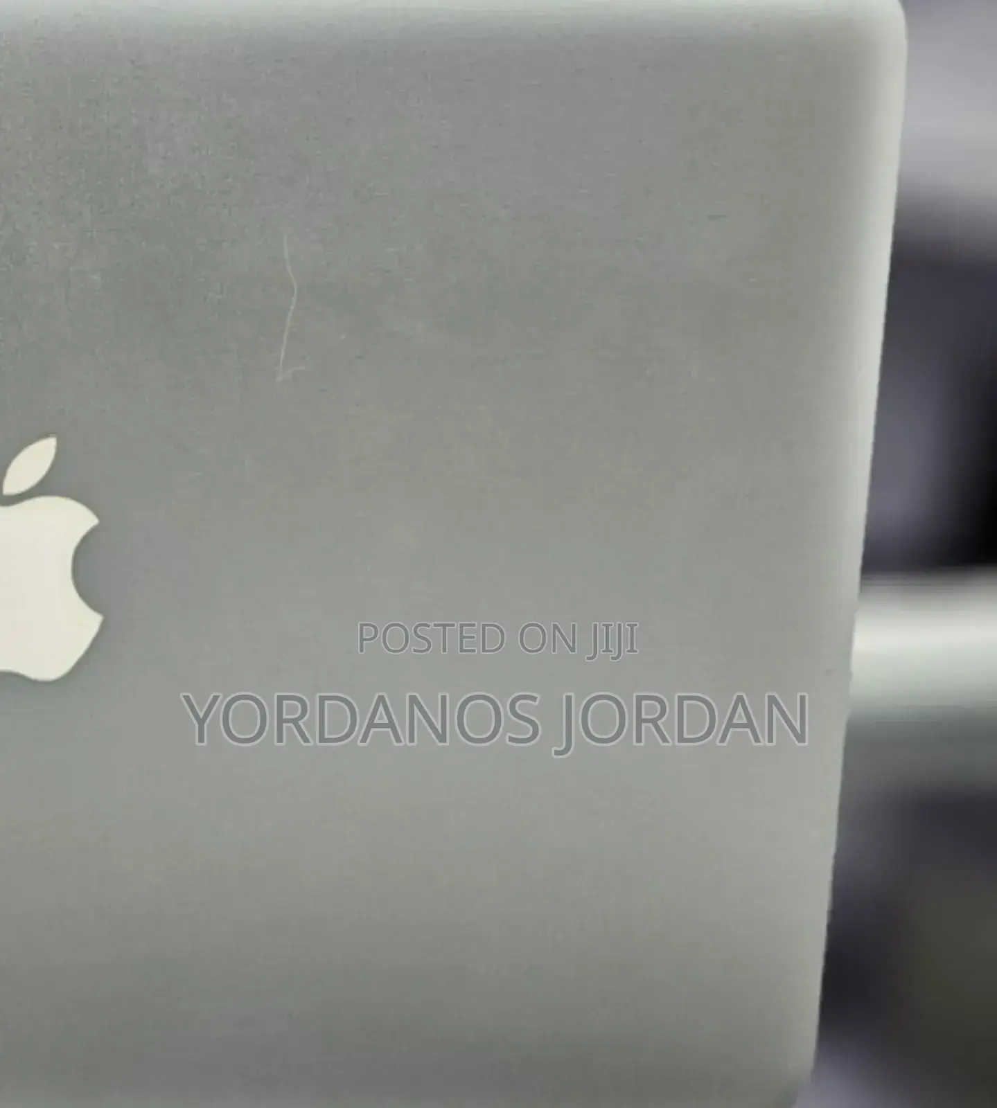New Laptop Apple MacBook Pro 2012 4GB Intel Core i5 SSD 256GB