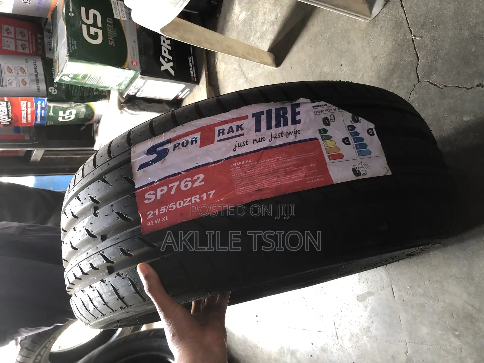 Sport Track Tire