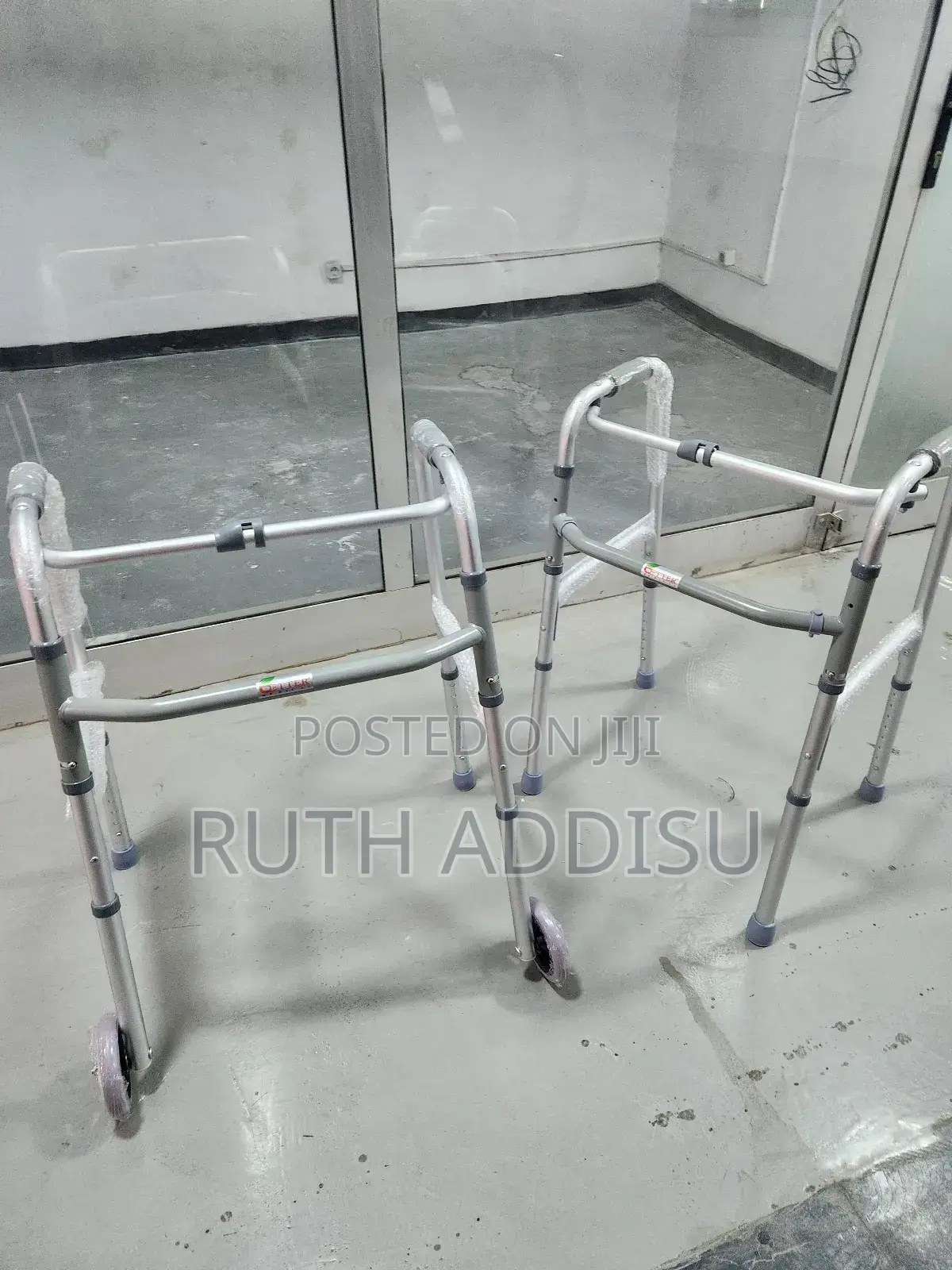 Brand New Walker墳塋foldable Walker段的heavy Duty Walker New