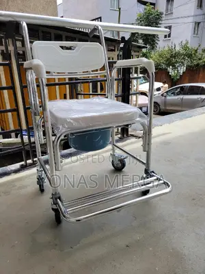 Commode Chair岱頂toilet Chairو𤳙aluminum Frame + Pp Bucket