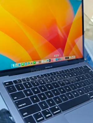 New Laptop Apple MacBook Air 2020 M1 8GB Intel Core I5 SSD 256GB
