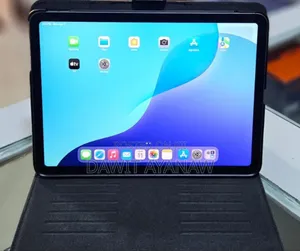 New Apple iPad Air (2022) 64 GB Silver