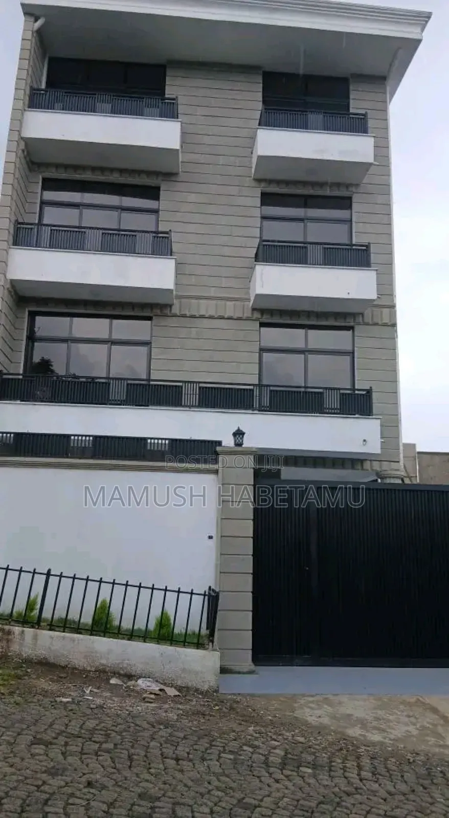 Furnished 10bdrm House in አዲስ አበባ, Nifas Silk-Lafto for sale