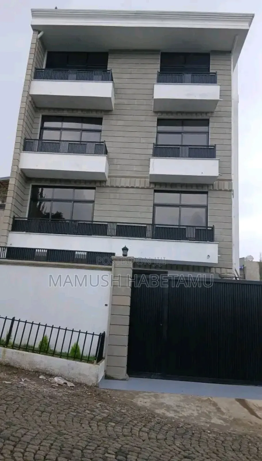 Furnished 10bdrm House in አዲስ አበባ, Nifas Silk-Lafto for sale
