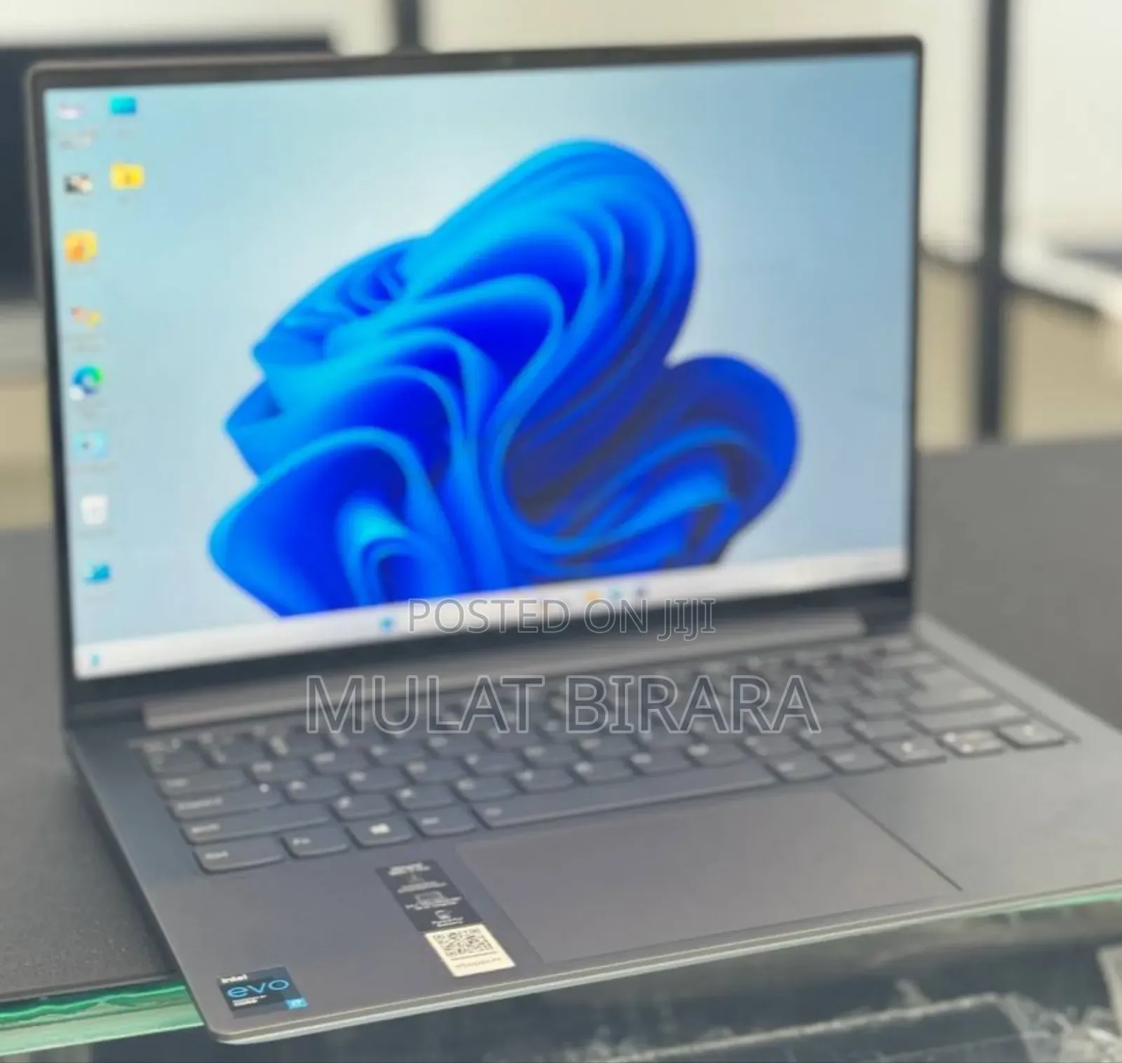 New Laptop Lenovo Yoga 7i 16GB Intel Core I7 SSD 512GB