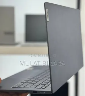 New Laptop Lenovo Yoga 7i 16GB Intel Core I7 SSD 512GB