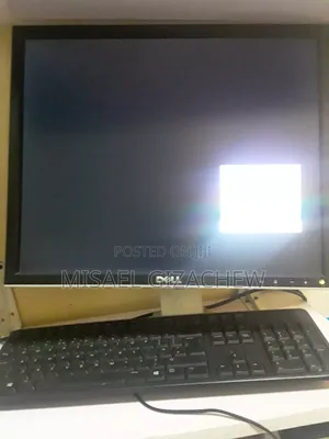 19 Inch Monitor