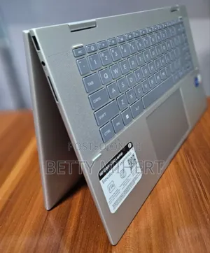 New Laptop HP Envy X360 8GB Intel Core I5 SSD 512GB
