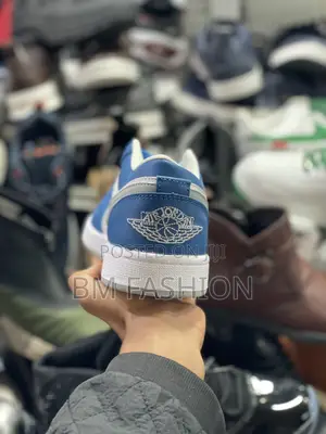 Low Dunk Jordan 1 Blue X White Trendy Stylish Footwear