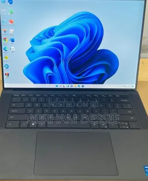 New Laptop Dell 32GB Intel Core I9 SSD 1T