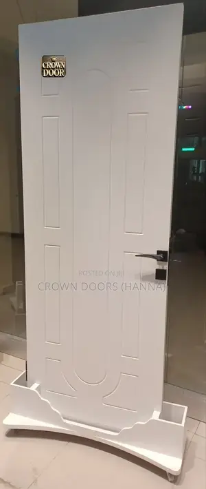 ክራውን የእንጨት በሮች