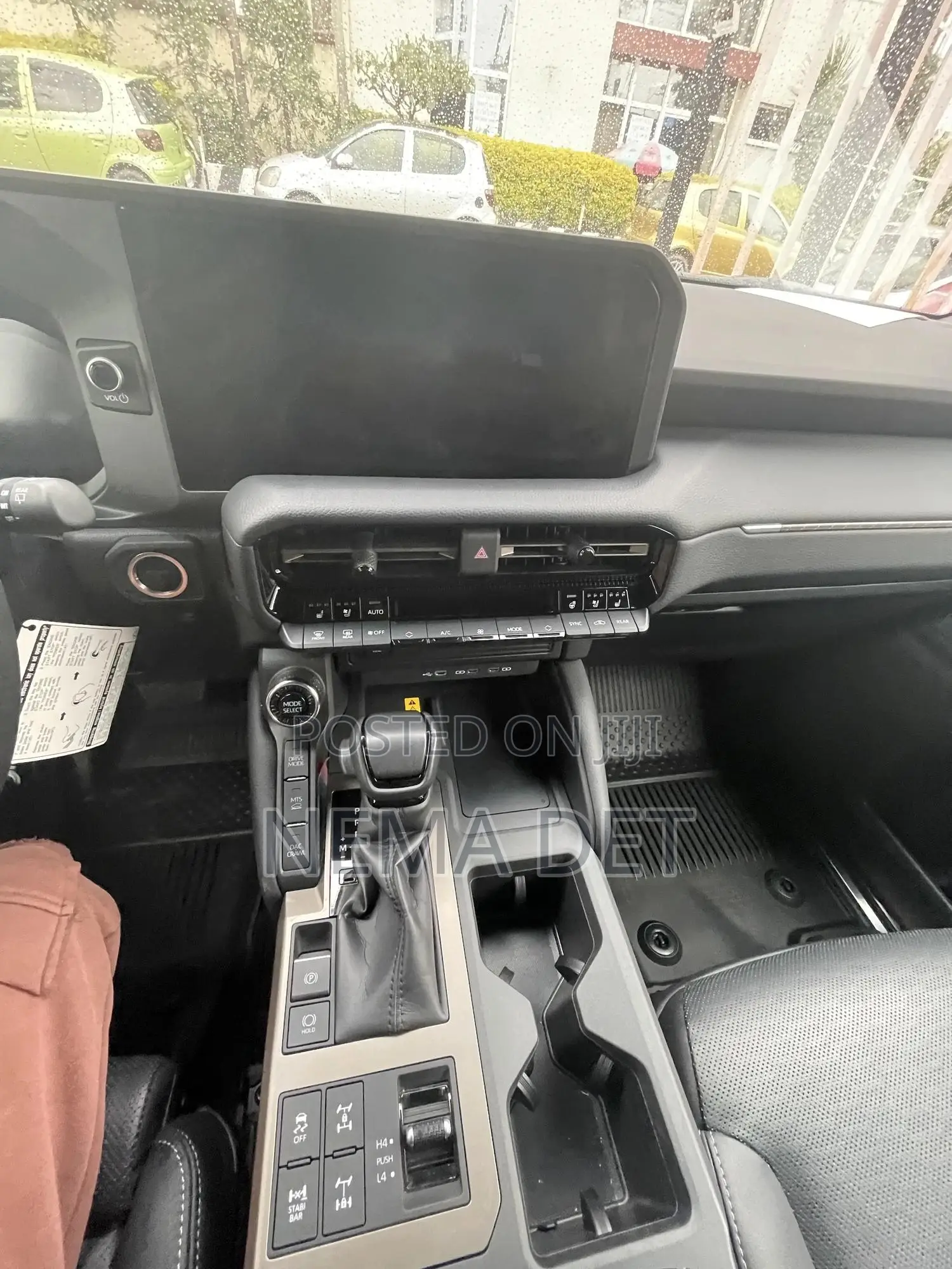 New Toyota Land Cruiser Prado 2.4 Hybrid 2024 Black