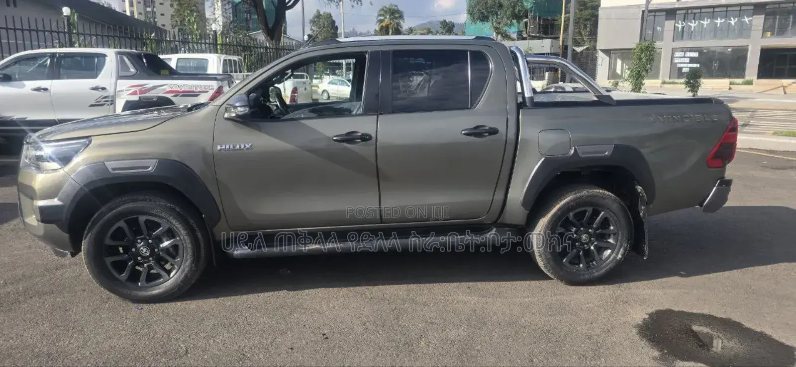 Toyota Hilux 2021 Green