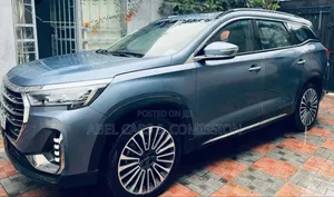 Jetour X90 For Rent