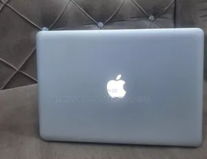 New Laptop Apple MacBook Pro 2011 8GB Intel Core i5 HDD 500GB