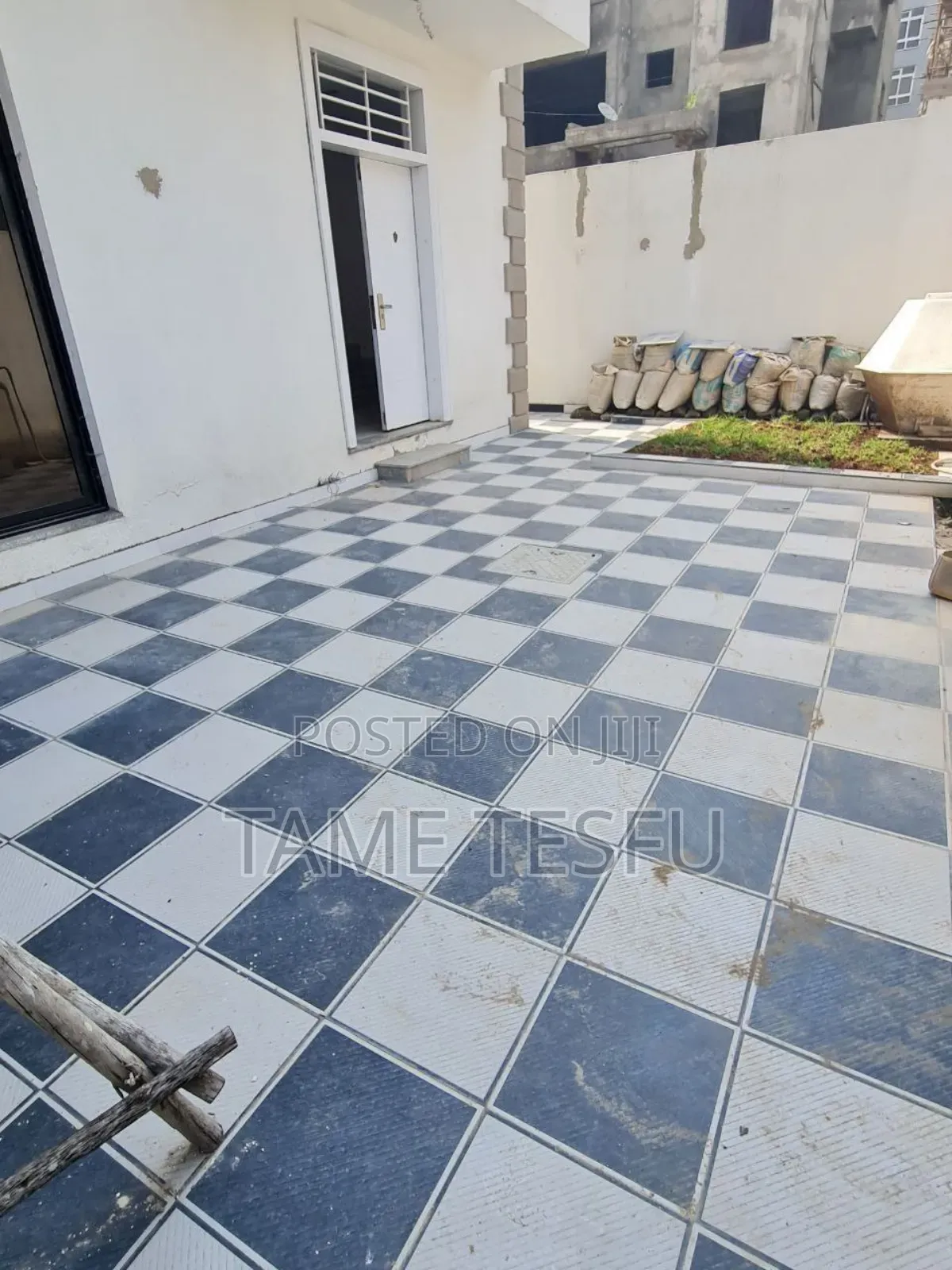 Furnished 5bdrm House in ሀያት, Bole for sale