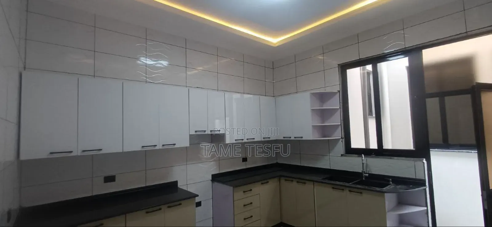 Furnished 3bdrm House in ሀያት ኮምፓዉንድ, Bole for sale