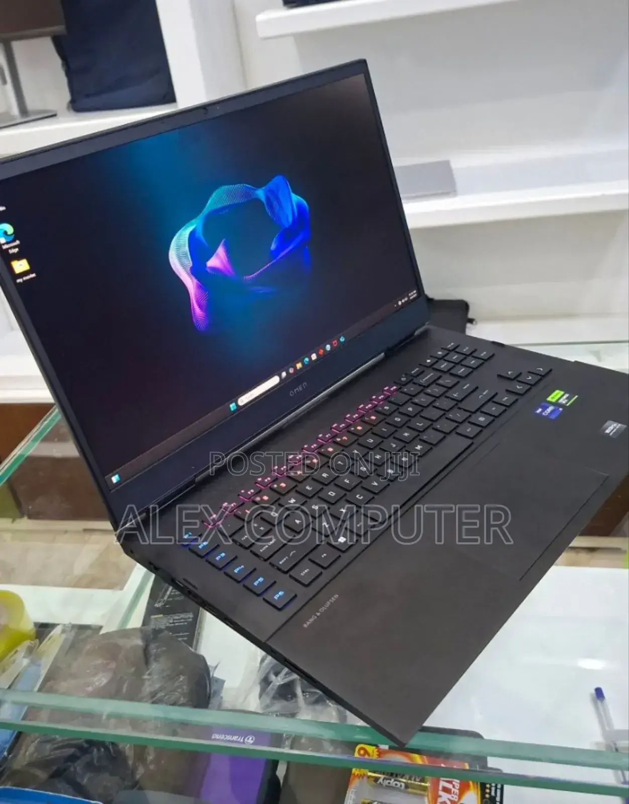 New Laptop HP Omen 17 32GB Intel Core I9 SSD 2T