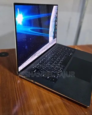 New Laptop Dell XPS 15 32GB Intel Core I7 SSD 512GB