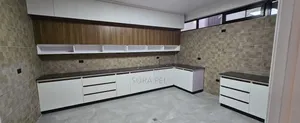 6bdrm House in Bole for rent