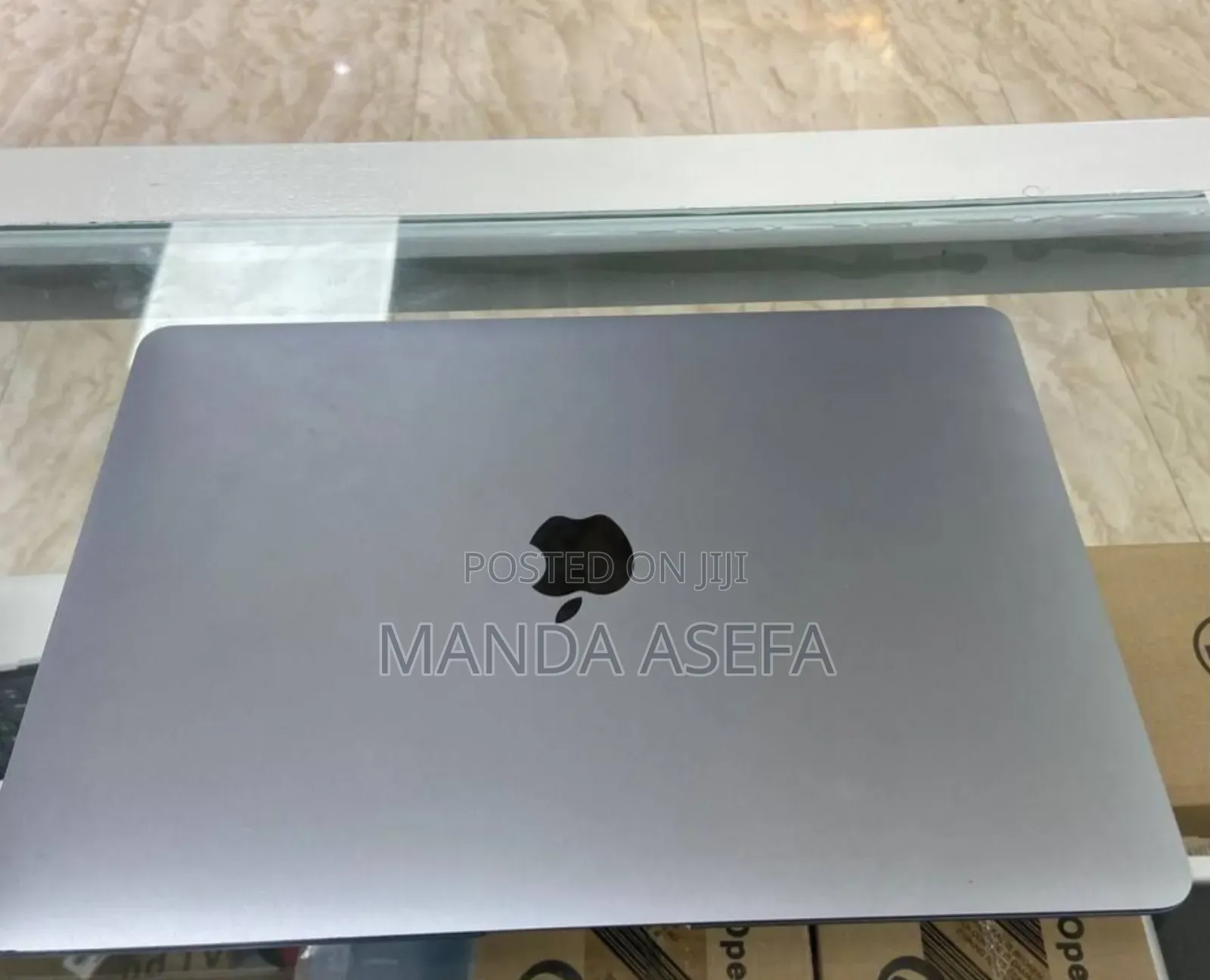 New Laptop Apple MacBook Air 8GB Apple M1 SSD 256GB