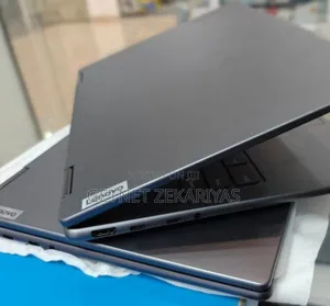 New Laptop Lenovo Yoga 7i 16GB Intel Core I5 SSD 512GB