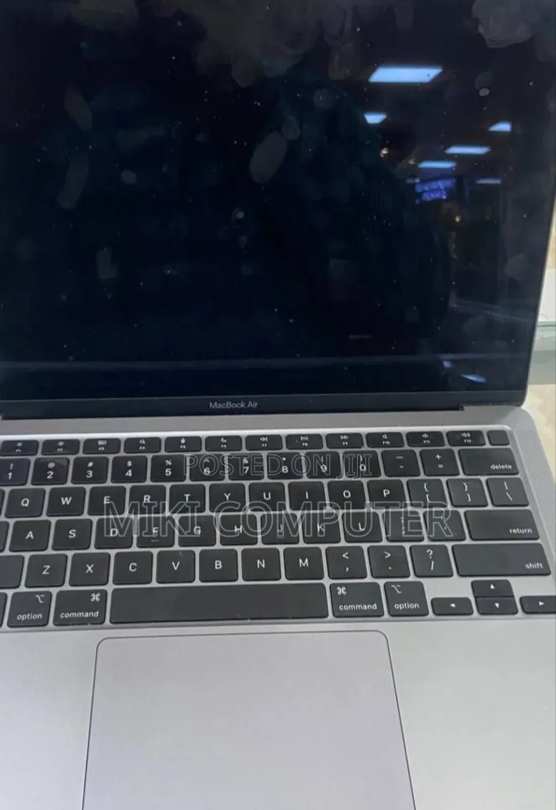 New Laptop Apple MacBook Air 2020 M1 8GB Intel SSD 256GB