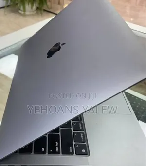 New Laptop Apple MacBook Air 2020 M1 8GB Apple M1 SSD 256GB