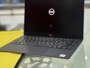New Laptop Dell XPS 13 8GB Intel Core I7 SSD 512GB