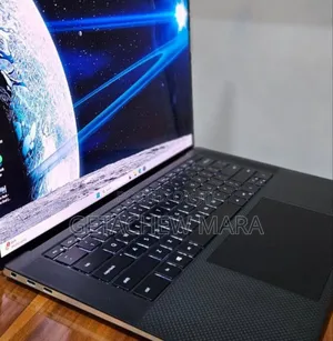 New Laptop Dell XPS 15 32GB Intel Core I7 SSD 512GB