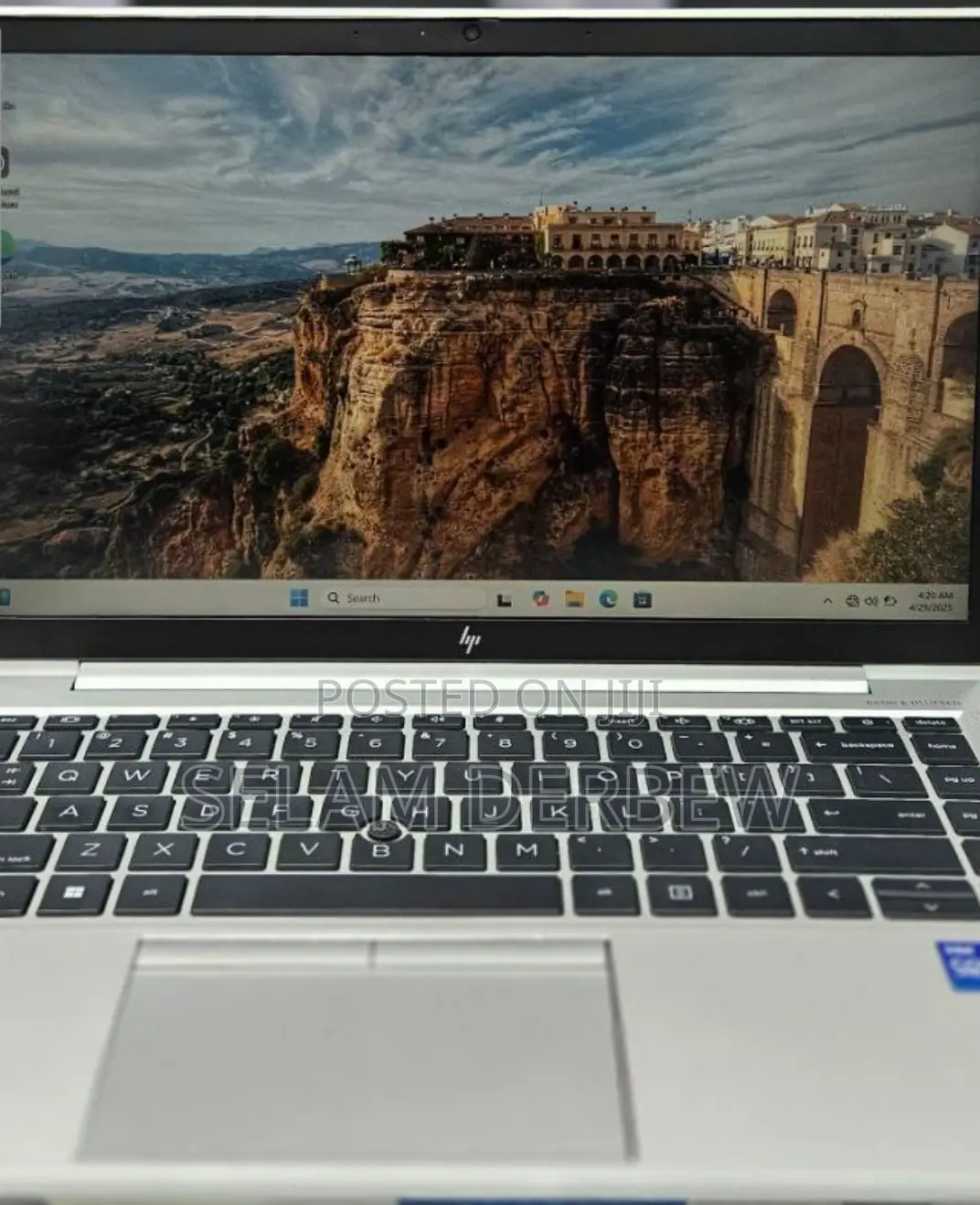 New Laptop HP EliteBook 840 G8 16GB Intel Core I7 SSD 512GB