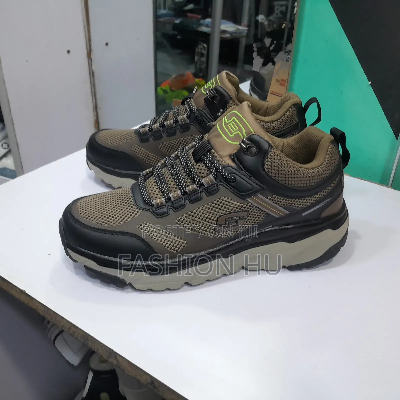 Men Sneakers