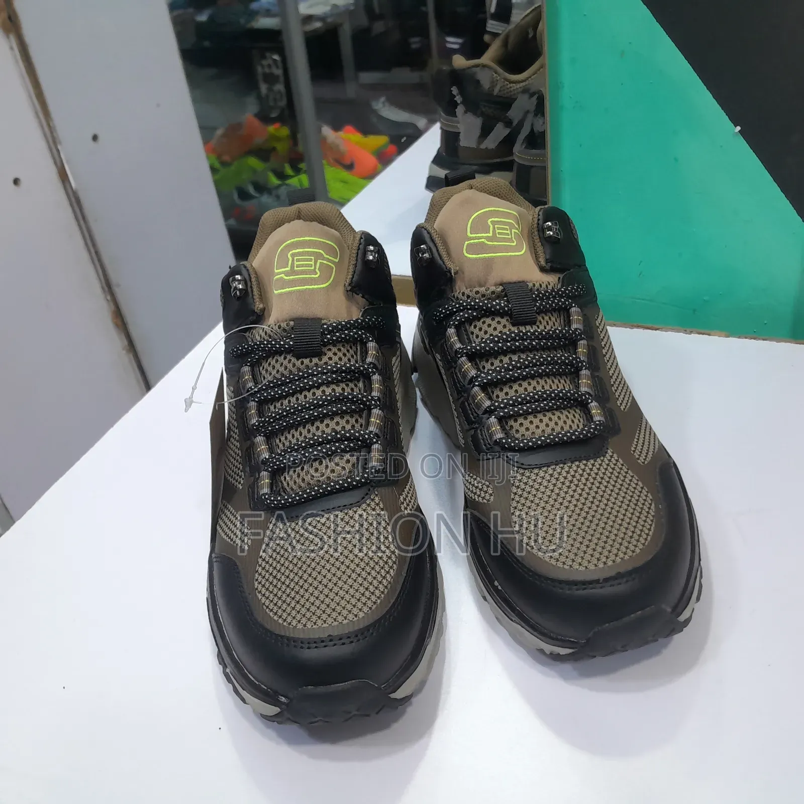 Men Sneakers