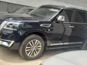 Nissan Patrol 2022 Blue