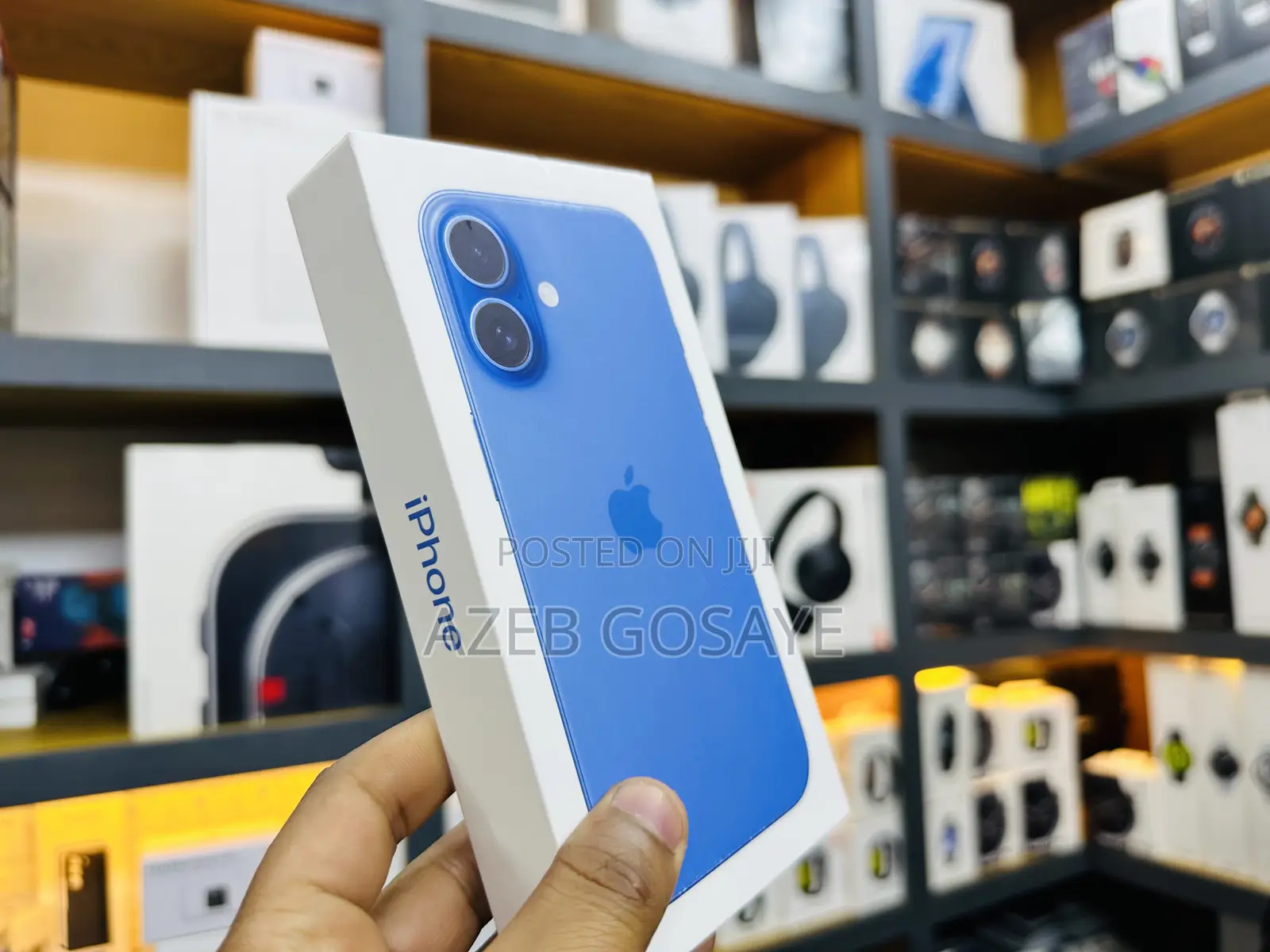 New Apple iPhone 16 128 GB Blue