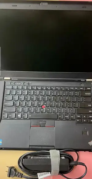 Laptop Lenovo ThinkPad T430 4GB Intel Core I5 HDD 500GB