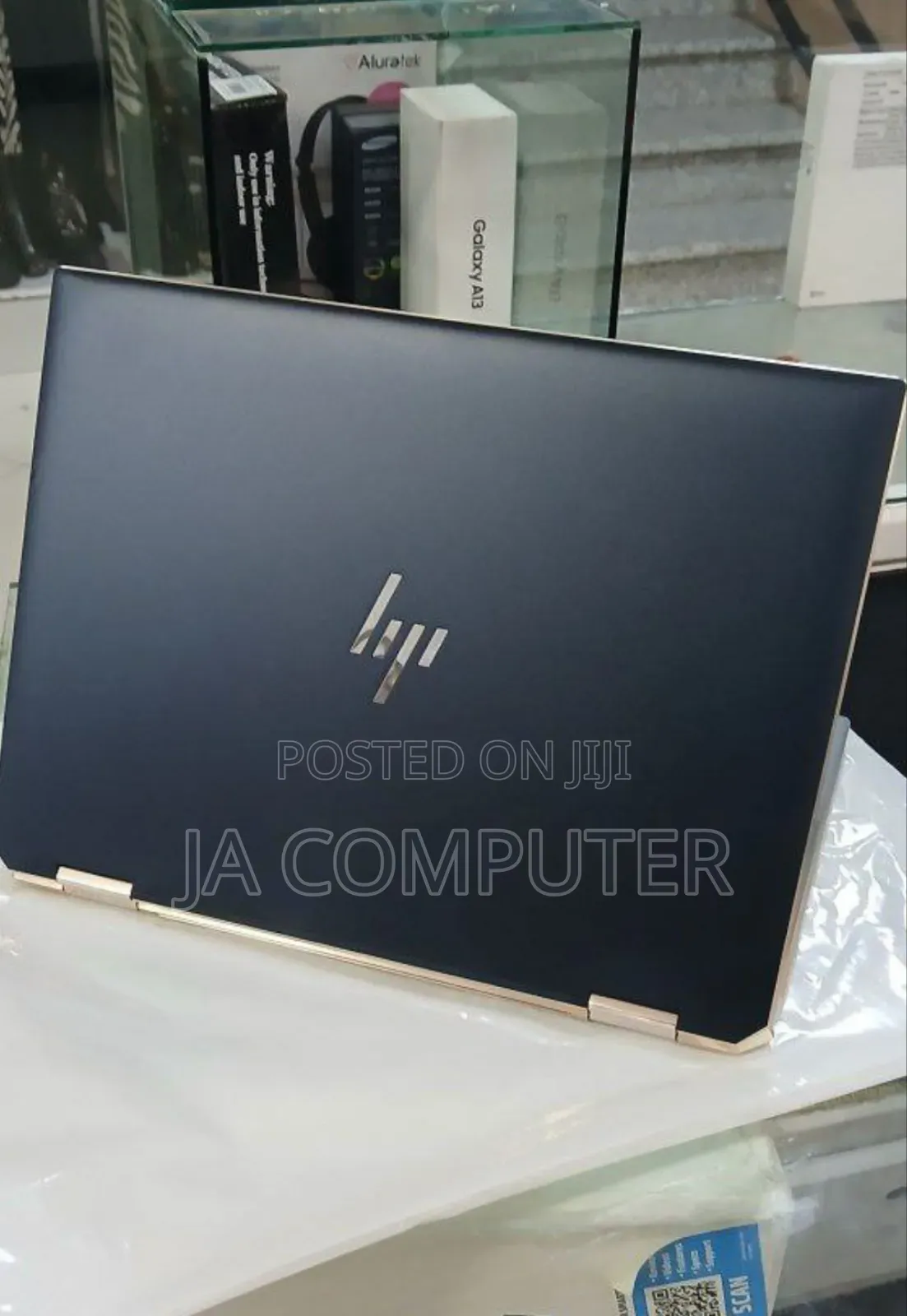 New Laptop HP Spectre 16GB Intel Core I7 SSD 1T