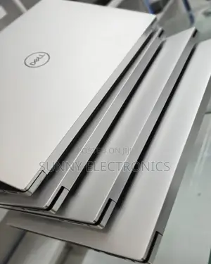 New Laptop Dell Precision 7780 32GB Intel Core I9 SSD 1T