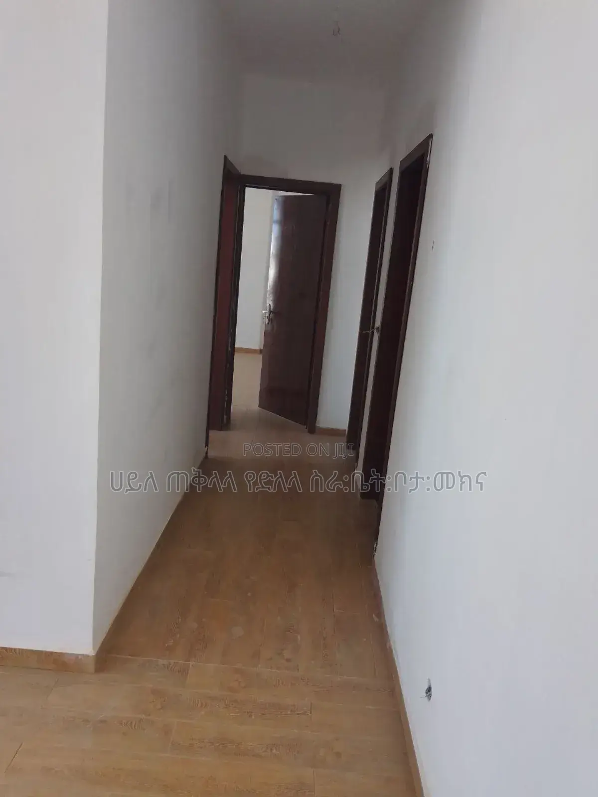 Furnished 3bdrm Apartment in Nohi Real State, Yeka for sale