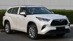 New Toyota Highlander Hybrid 2024 Off white