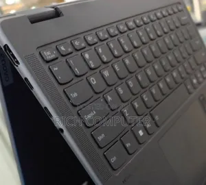 New Laptop Lenovo Yoga 9i 16GB Intel Core I5 SSD 512GB