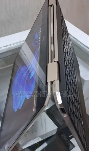New Laptop HP Spectre X360 16GB Intel Core I7 SSD 512GB
