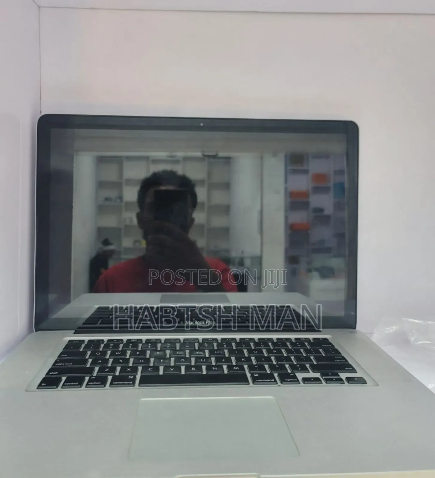 Laptop Apple MacBook Pro 8GB Intel Core I5 HDD 350GB