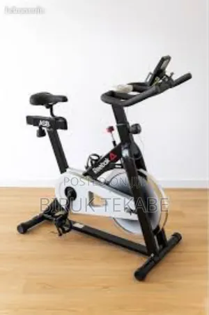 Advcises Bike