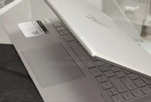 New Laptop HP Envy x360 8GB Intel Core i5 SSD 512GB