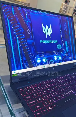 New Laptop Acer Predator Helios 300 16GB Intel Core I9 SSD 1T