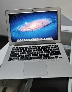 New Laptop Apple MacBook Air 2015 8GB Intel Core I5 SSD 256GB